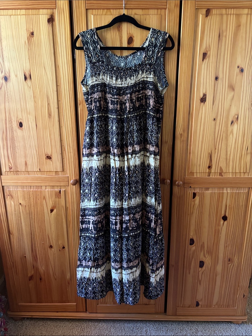 Elementz Sleeveless Maxi Dress, black, cream & brown perfect for hot days!